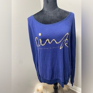 Love pink Victoria secret sweater